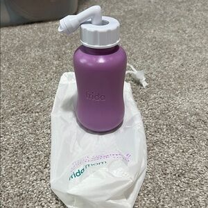 Frida Mom Purple Peri Bottle